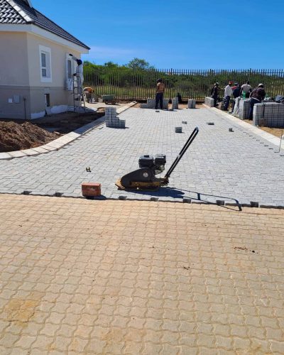 Road & Driveway Construction in Mossel Bay